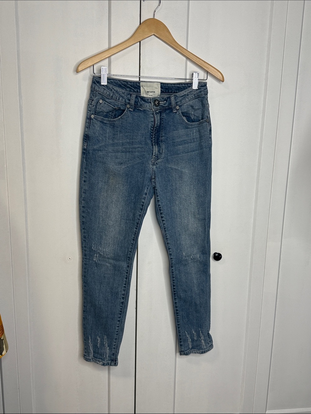 REVOLVE brand One Teaspoon Distressed Freebird II -28 Jeans